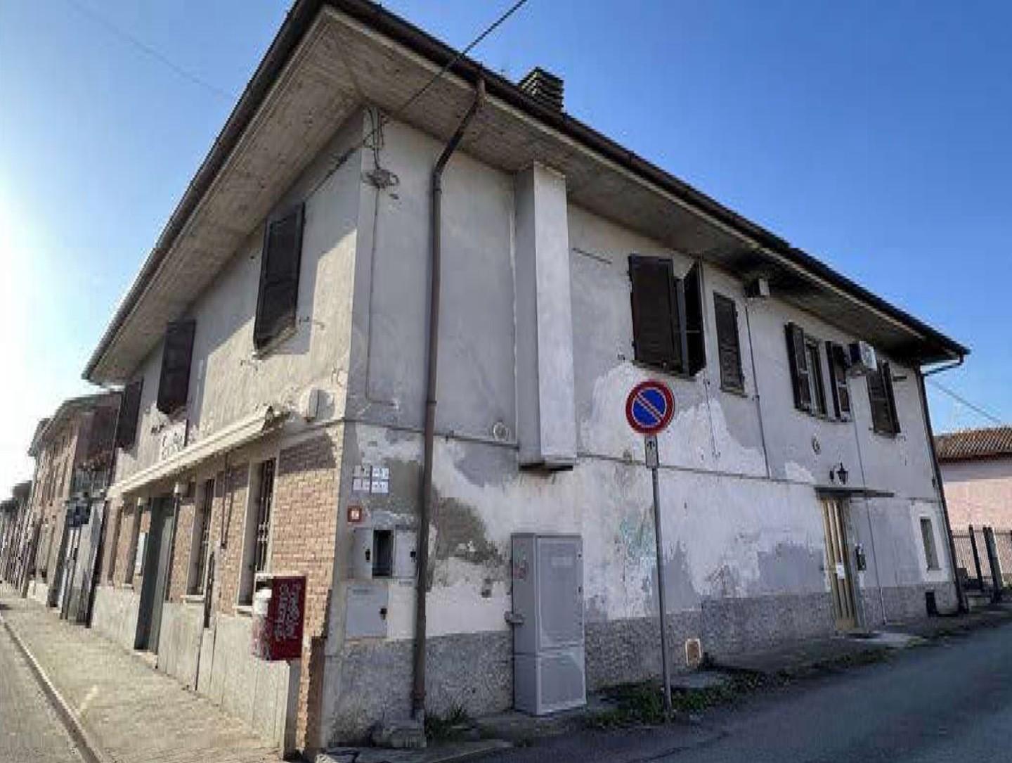 Negozio in vendita a Chignolo Po