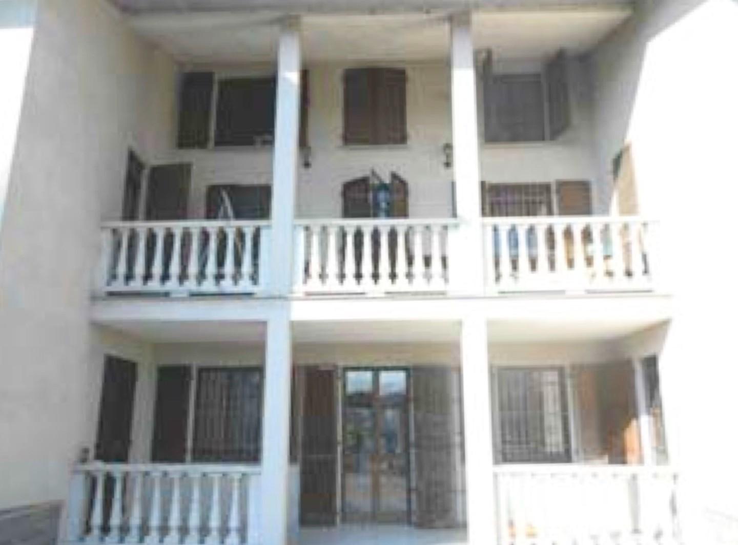 Casa indipendente in vendita a Lungavilla