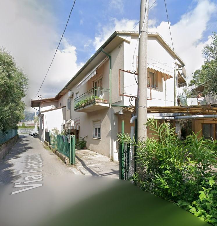 Quadrilocale in vendita, Pietrasanta vaiana