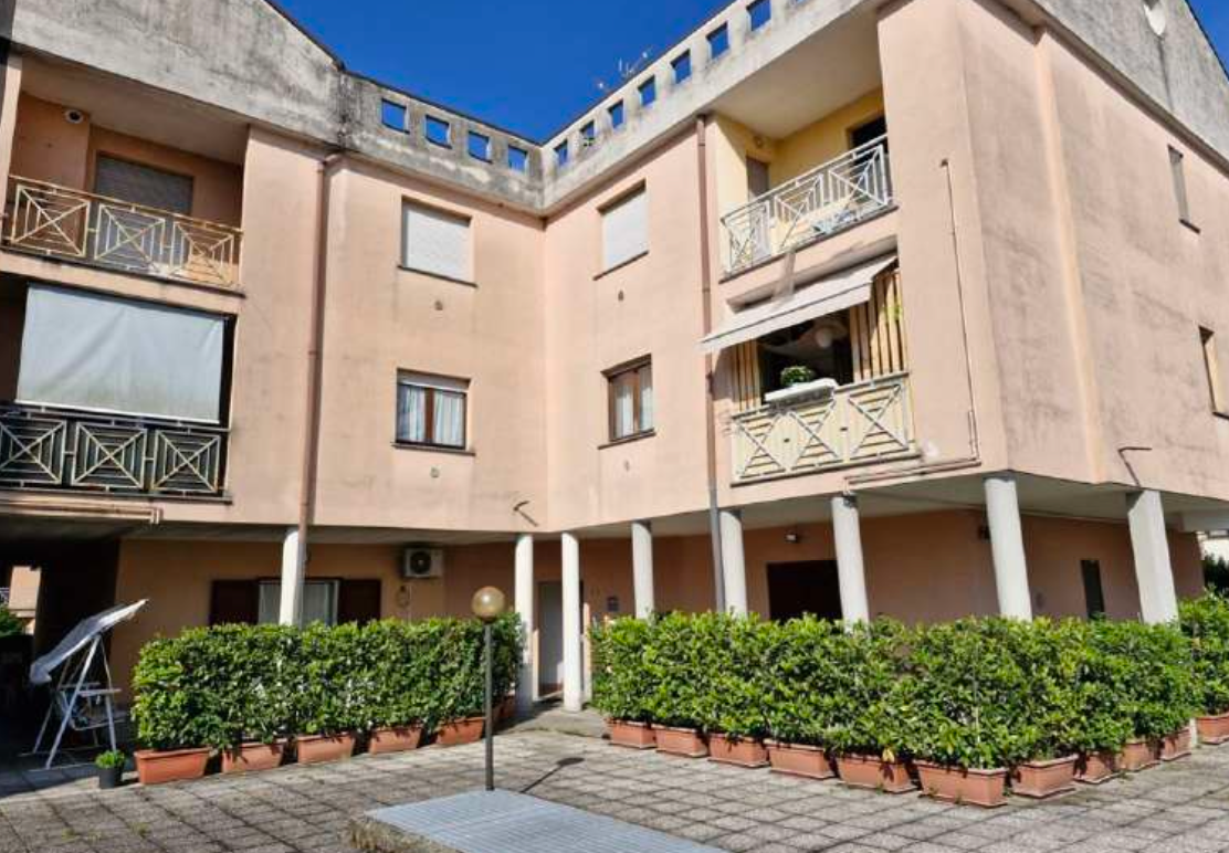 Trilocale in vendita, Robecchetto con Induno malvaglio