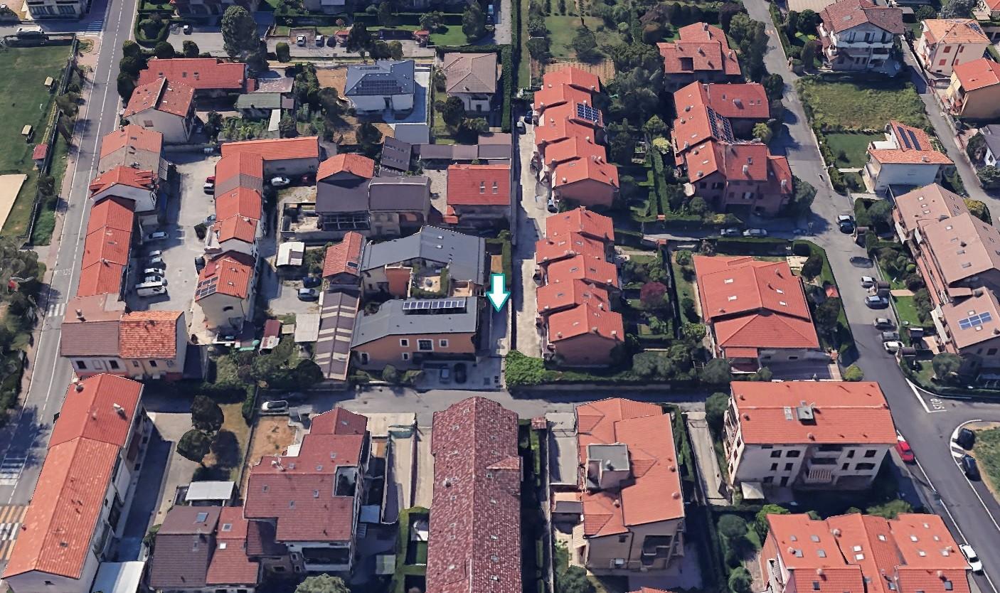 Box/Garage 14mq in vendita a Seregno