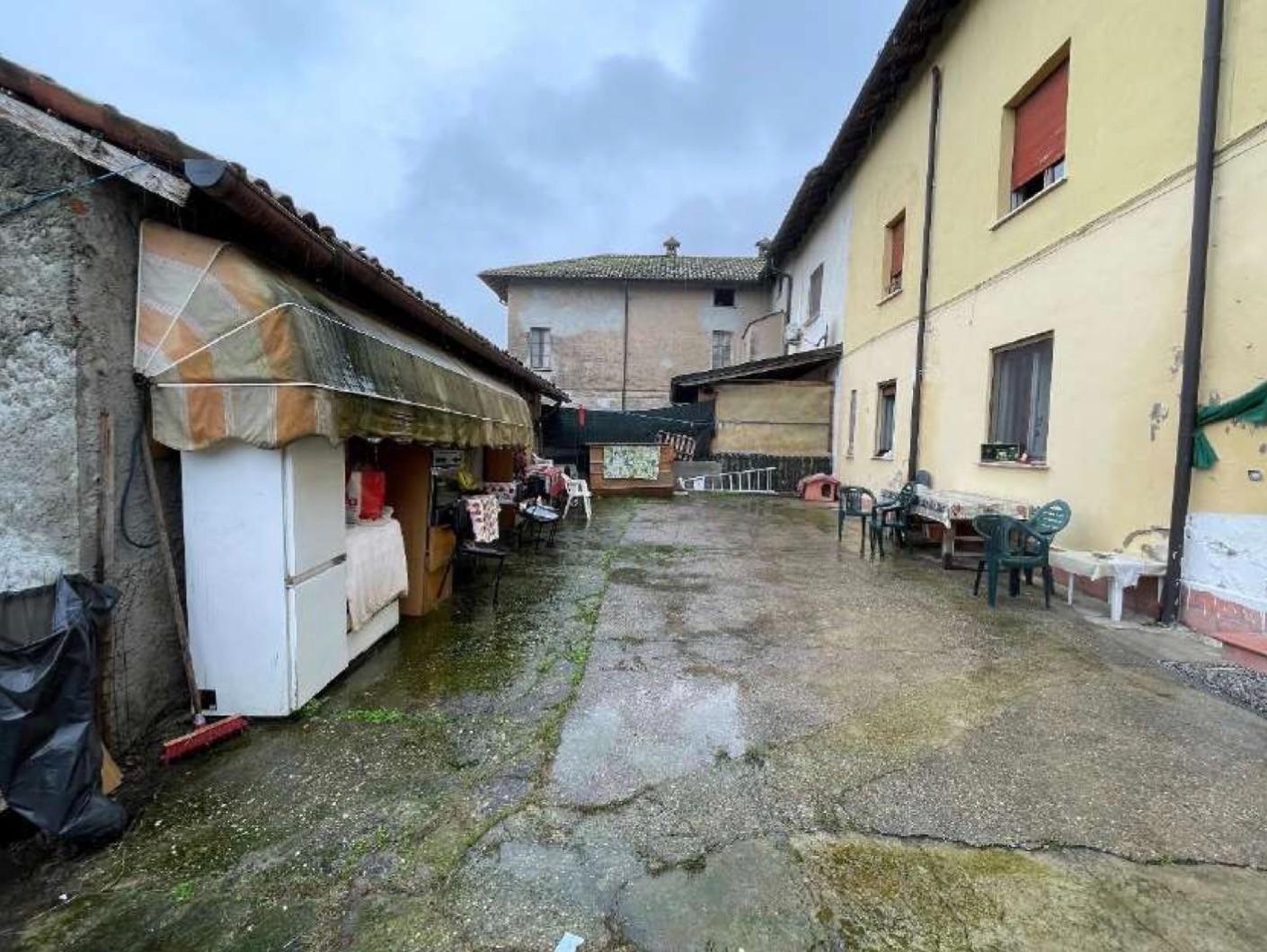 Appartamento in vendita a Chignolo Po