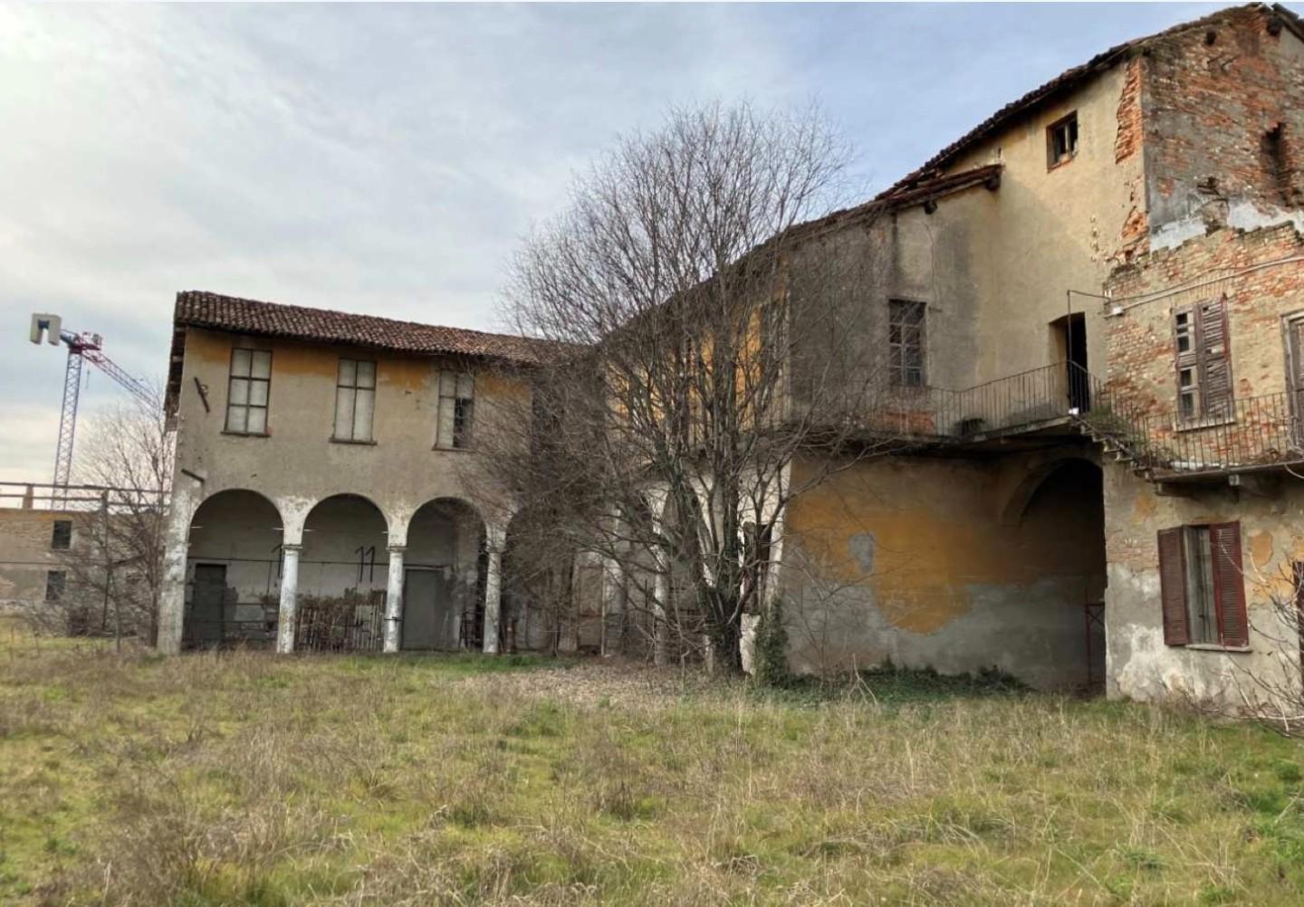 Villa da ristrutturare a Cologno Monzese