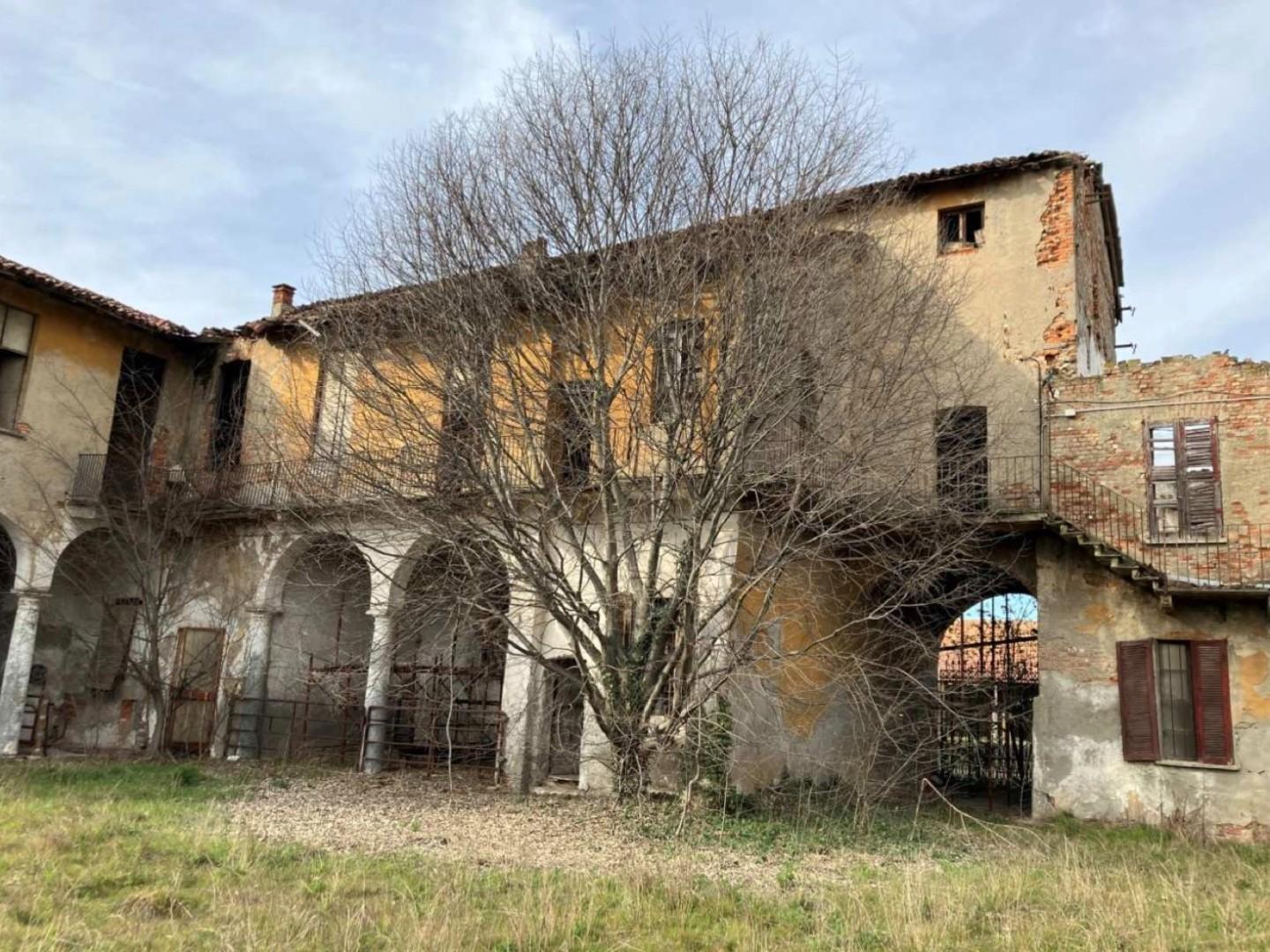 Villa da ristrutturare a Cologno Monzese
