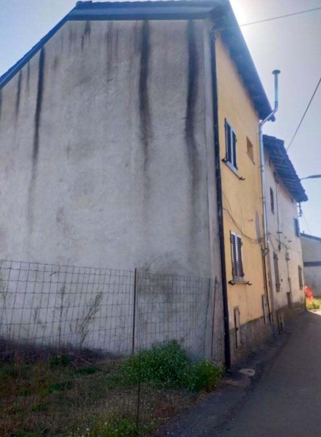 Quadrilocale in vendita a Castelnovetto