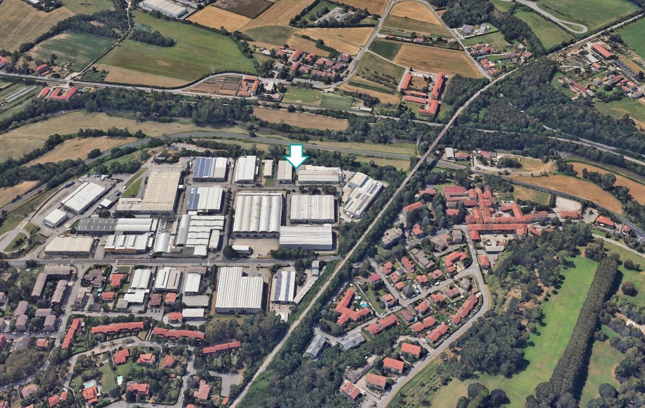 Capannone in vendita a Lesmo