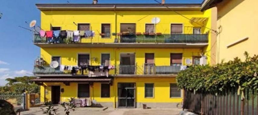 Trilocale da ristrutturare a Bascap�