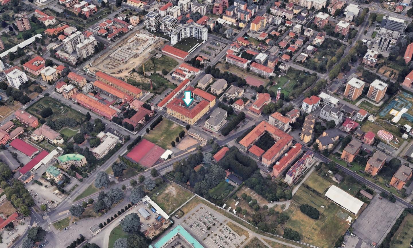 Trilocale da ristrutturare a Monza