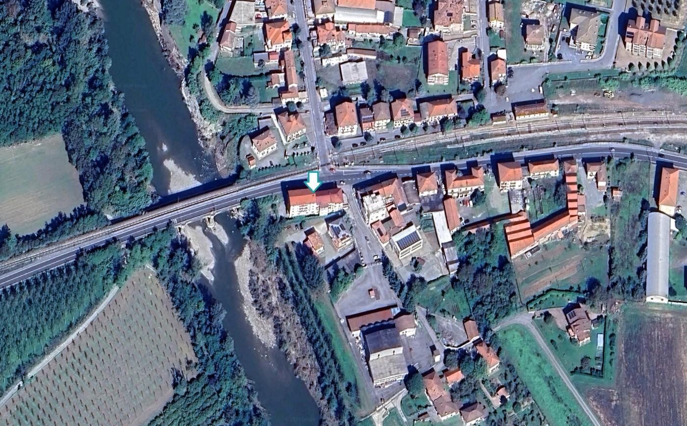 Locale commerciale in vendita a Bistagno