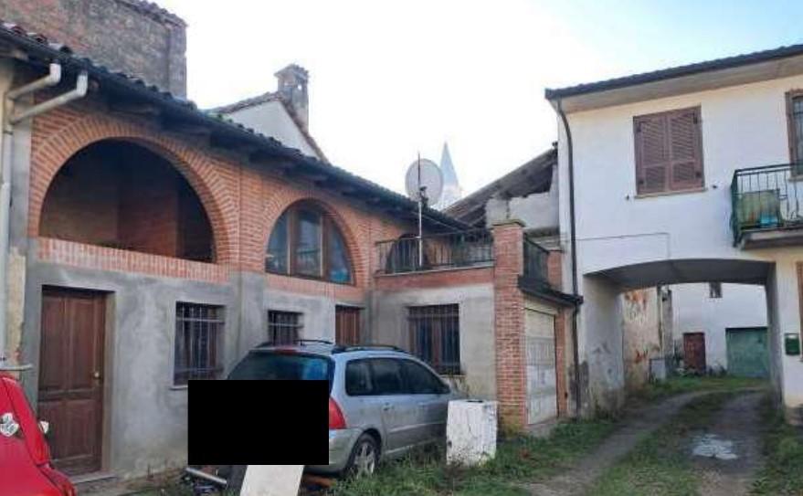 Box/Garage 81mq in vendita a Ottobiano