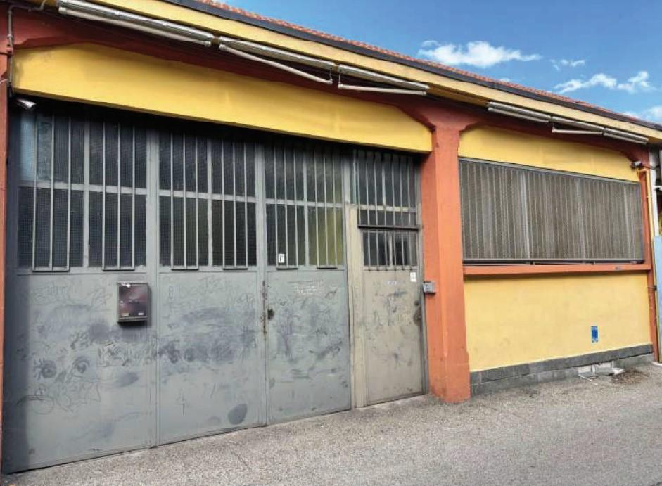 Capannone in vendita a Pavia