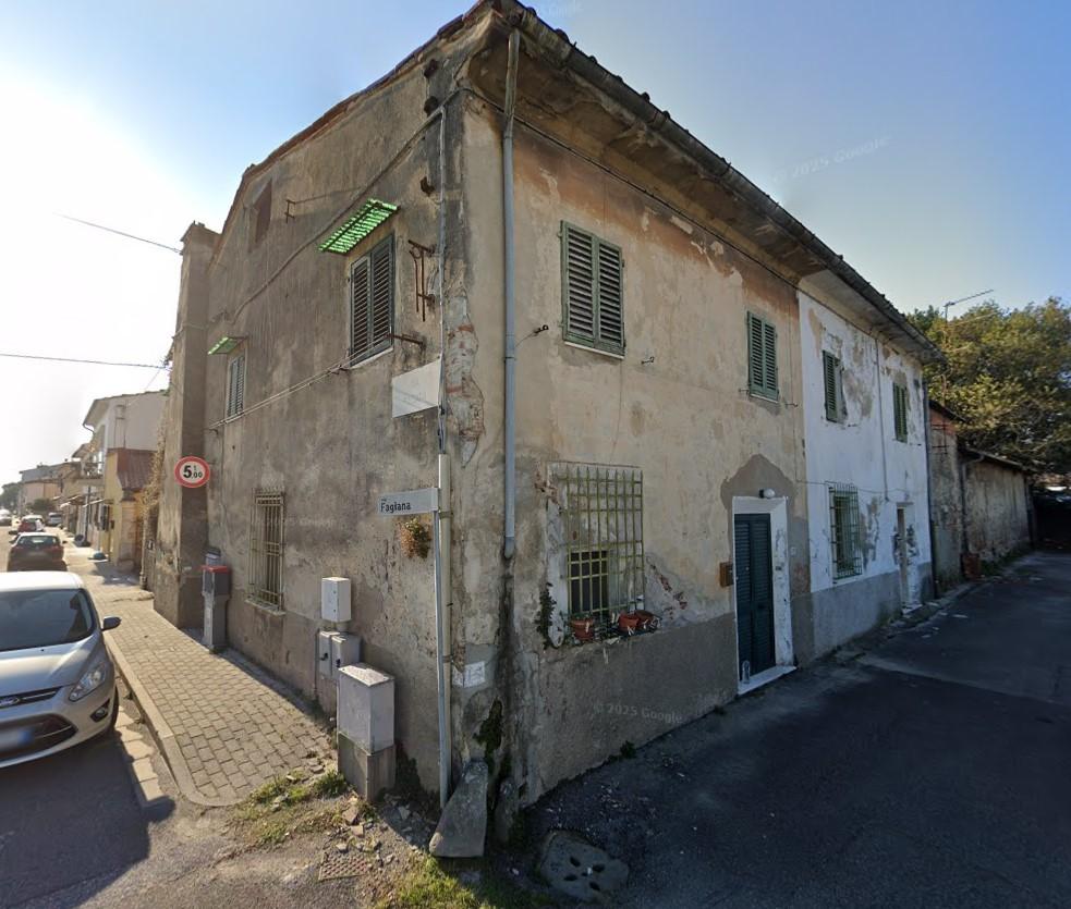 Quadrilocale in vendita a Pisa