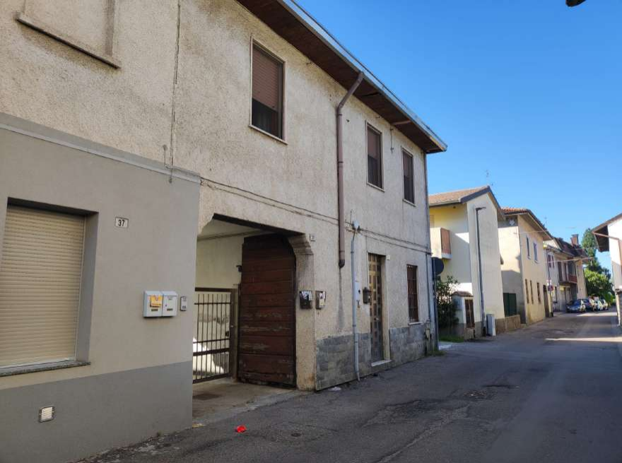 Appartamento in vendita a Rescaldina