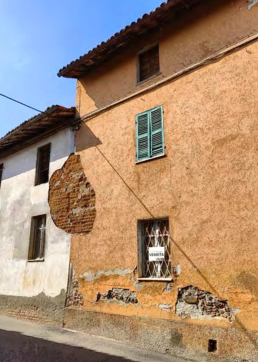 Casa indipendente da ristrutturare a Fresonara