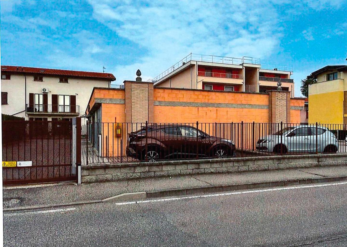 Casa vacanza Bilocale in vendita a Lungavilla