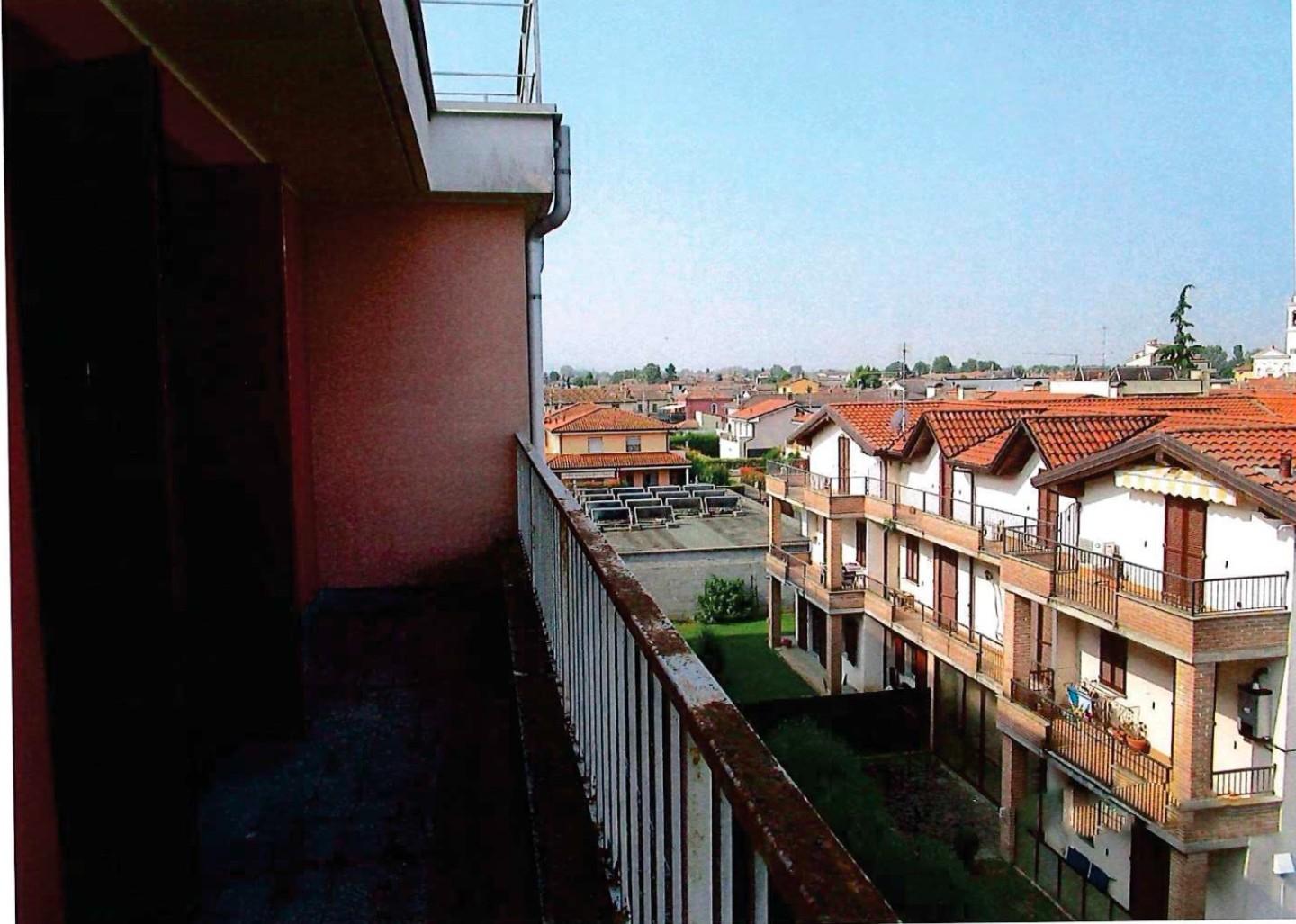 Casa vacanza Bilocale in vendita a Lungavilla