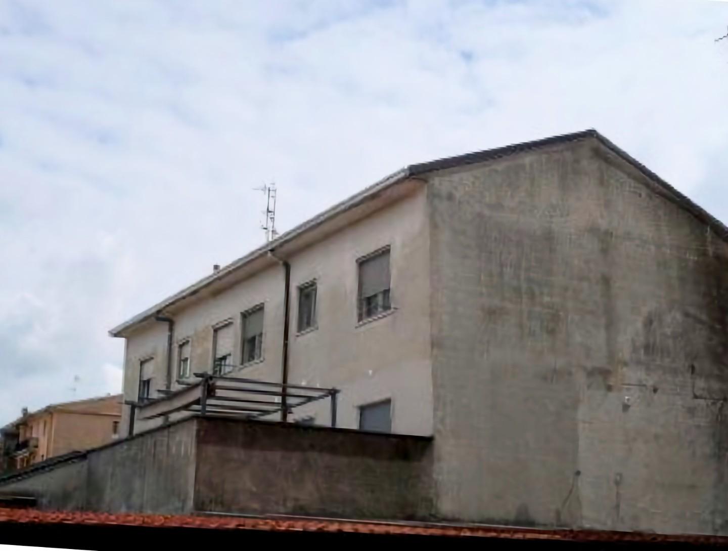 Quadrilocale in vendita a Limbiate