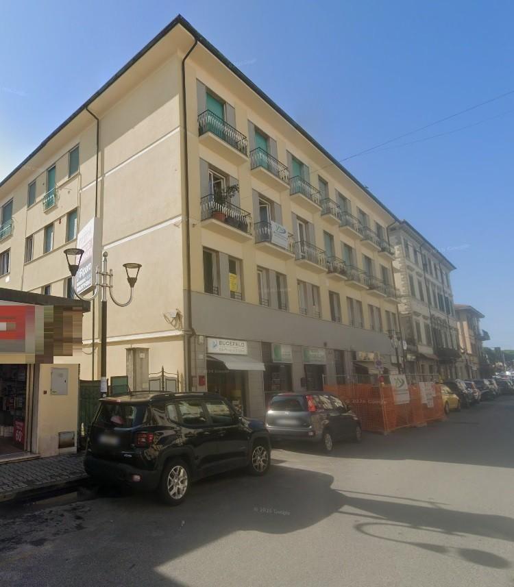 Quadrilocale in vendita a Viareggio