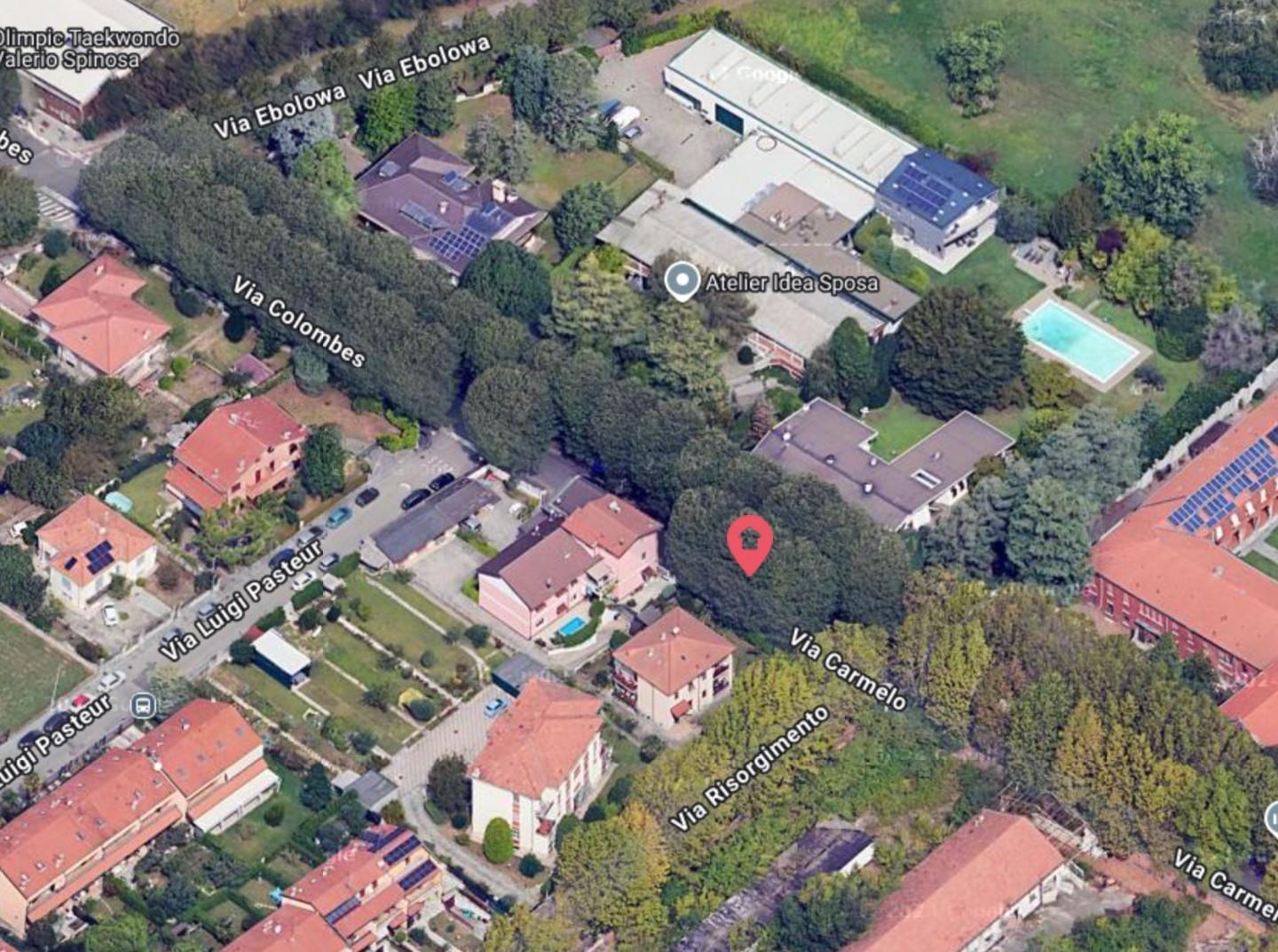 Capannone in vendita a Legnano