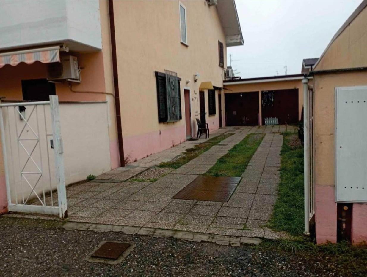 Appartamento in vendita a Tromello