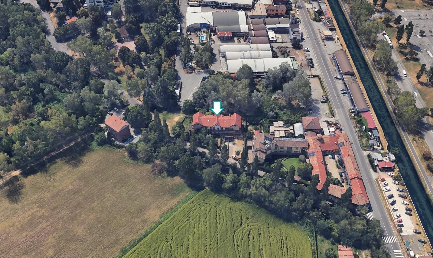 Villa da ristrutturare a Assago