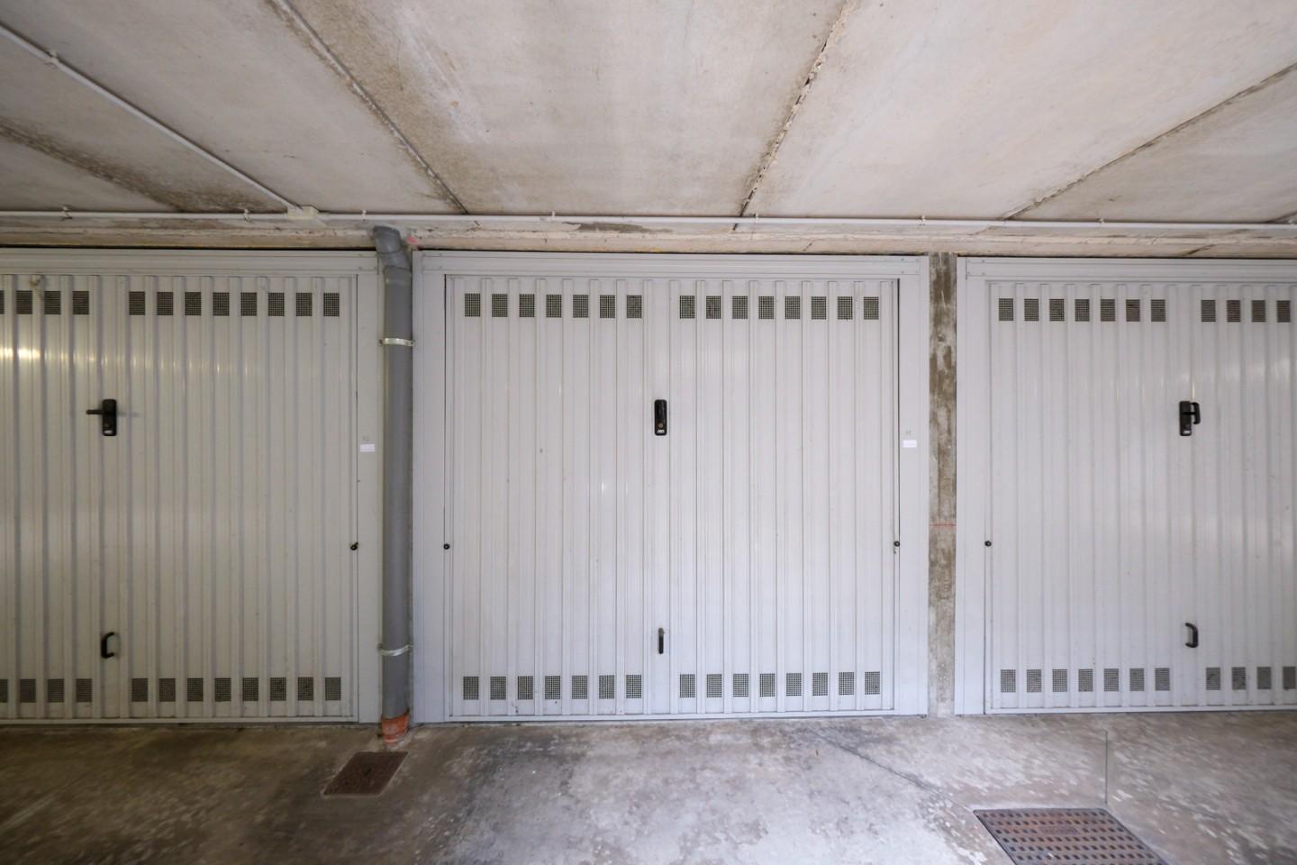 Box/Garage 16mq in vendita, Peschiera Borromeo bettola