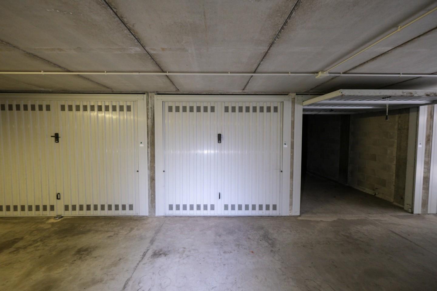 Box/Garage 18mq in vendita, Peschiera Borromeo bettola