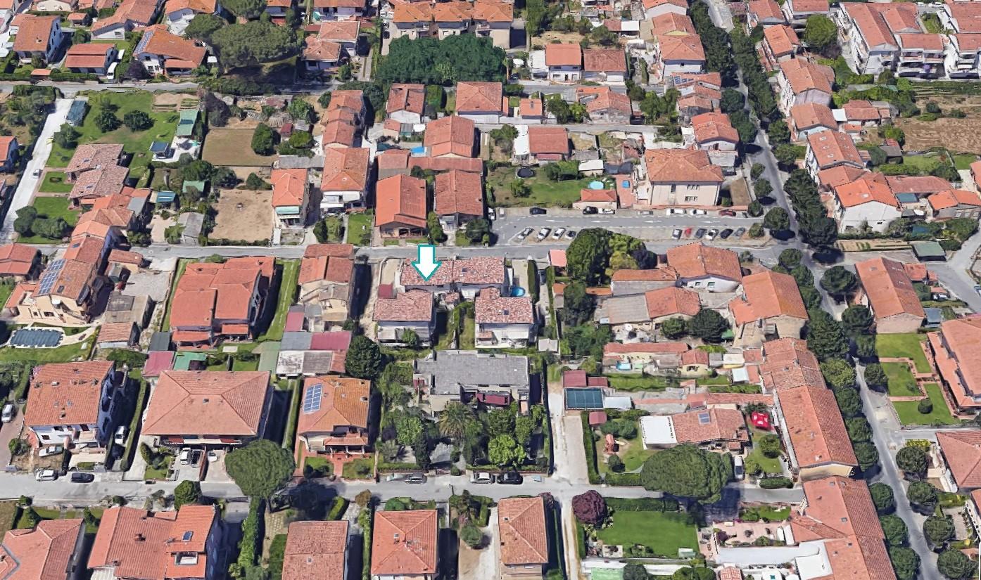 Villa in vendita, Viareggio torre del lago puccini