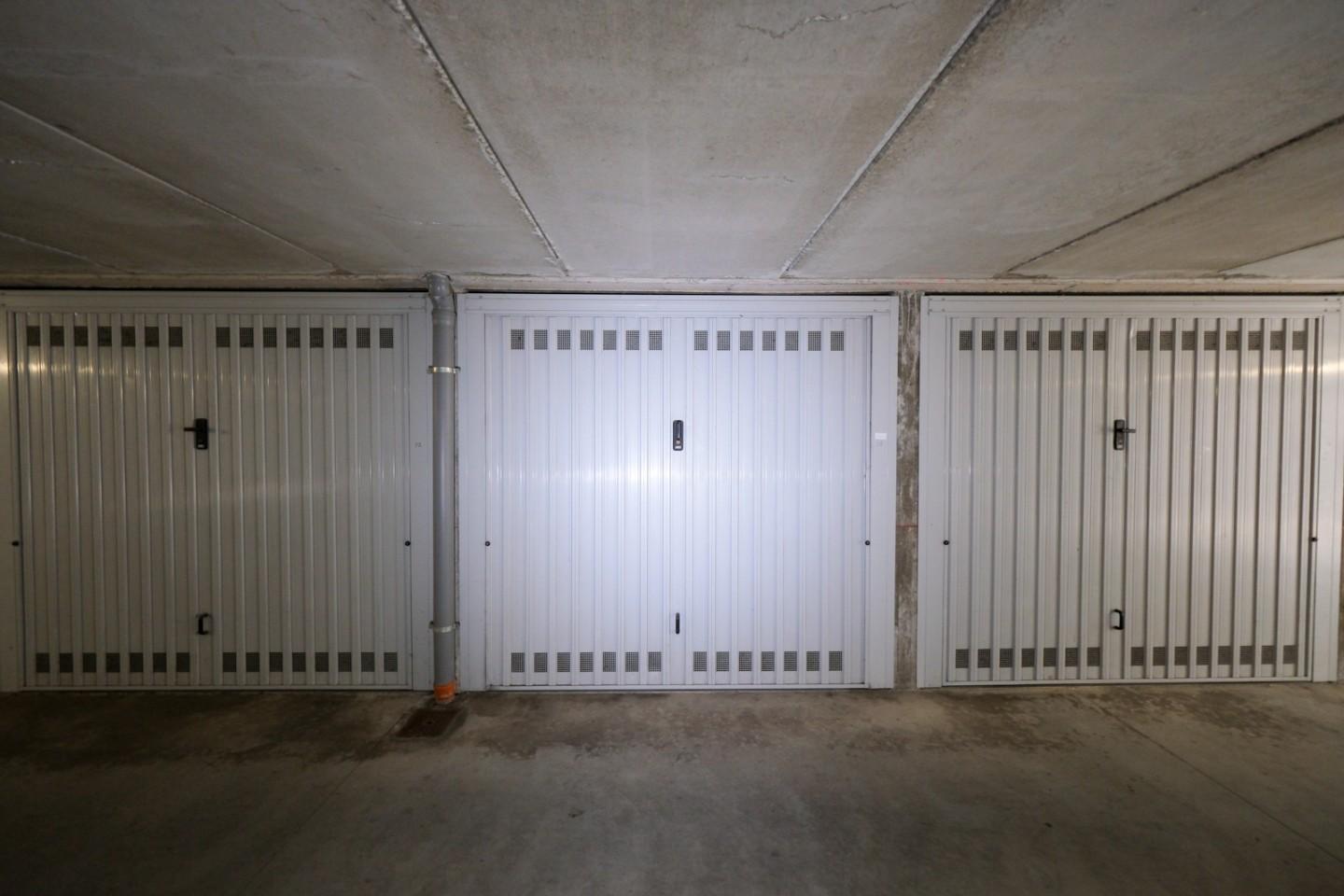 Box/Garage 15mq in vendita, Peschiera Borromeo bettola