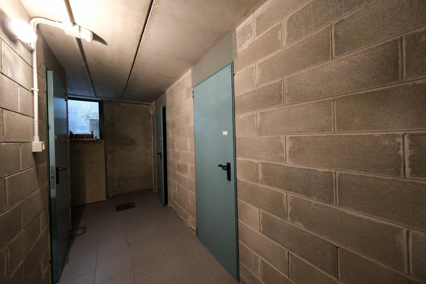 Box/Garage 18mq in vendita, Peschiera Borromeo bettola