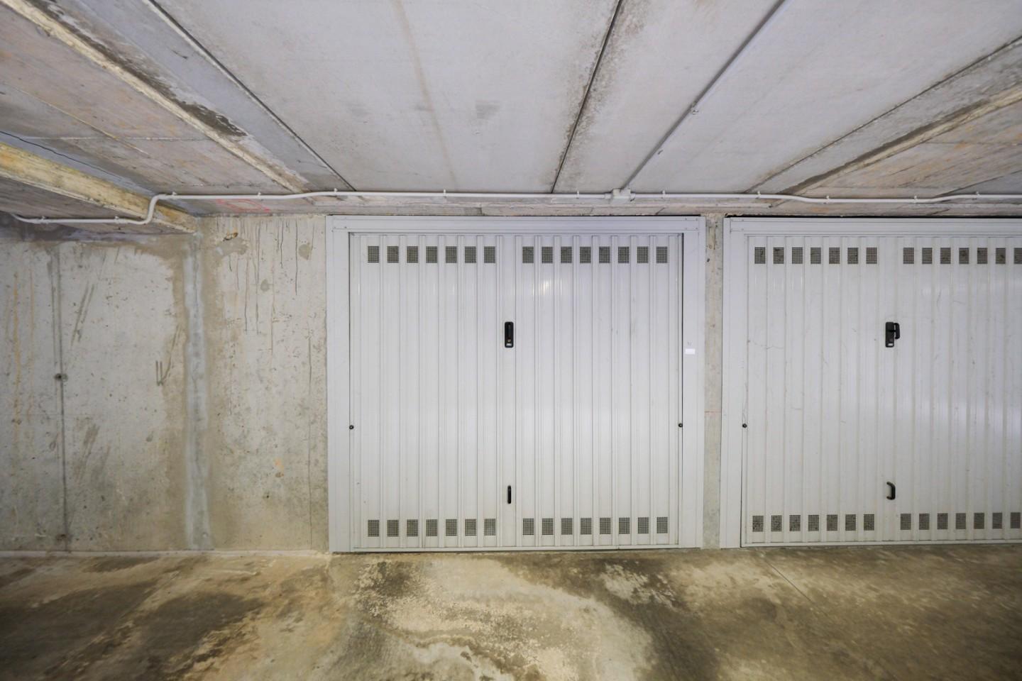 Box/Garage 18mq in vendita, Peschiera Borromeo bettola