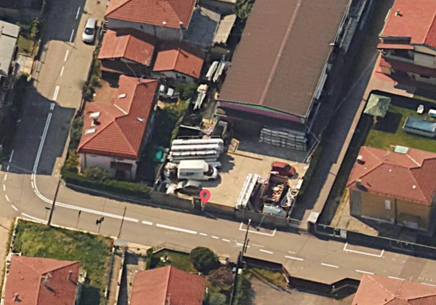 Capannone in vendita a Busto Arsizio