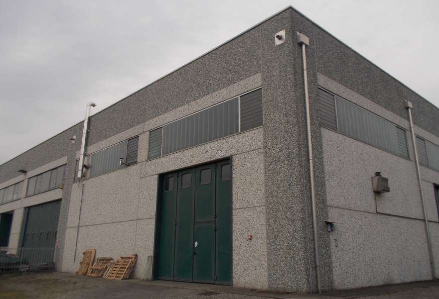 Capannone in vendita a Tortona