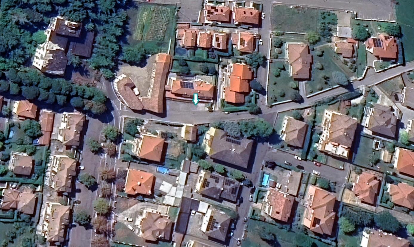 Box/Garage 13mq in vendita a Rivanazzano