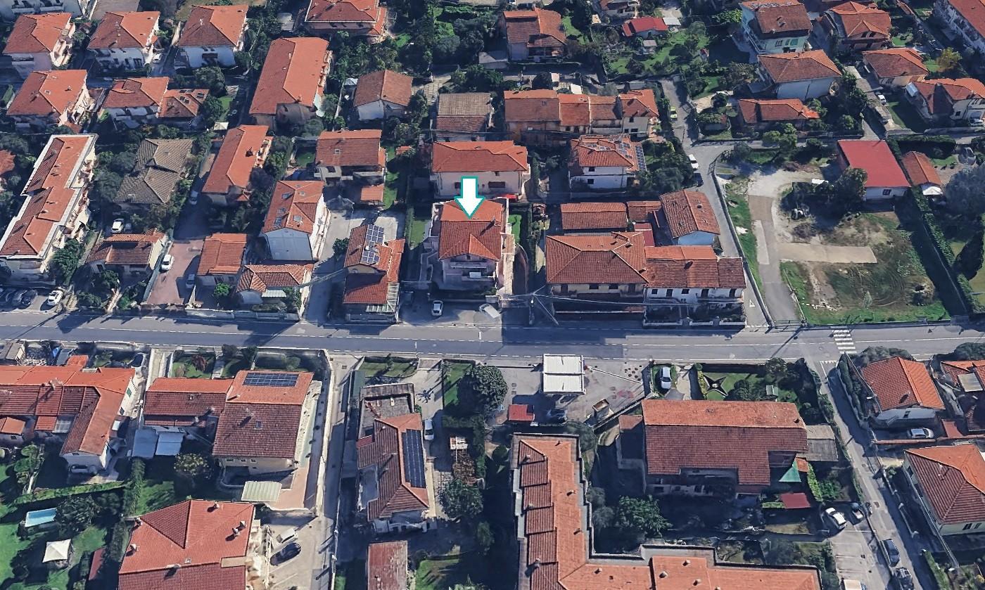 Quadrilocale in vendita, Massa marina di