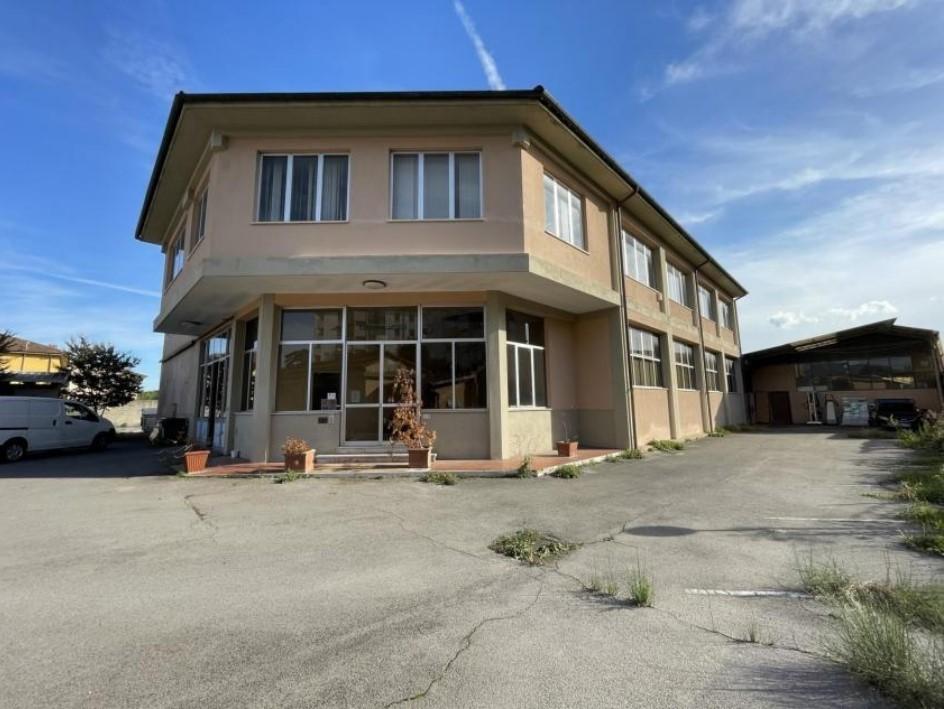 Capannone in vendita, Lucca san marco