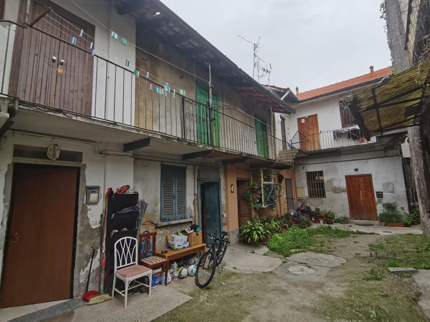 Trilocale da ristrutturare a Brugherio