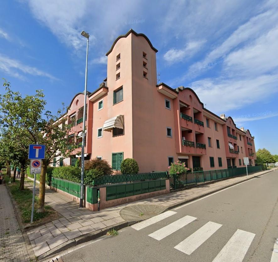 Quadrilocale in vendita a Lainate