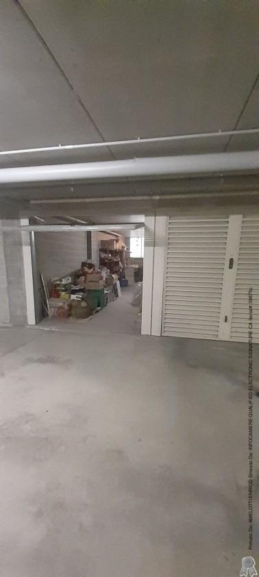 Box/Garage 34mq in vendita a Alessandria