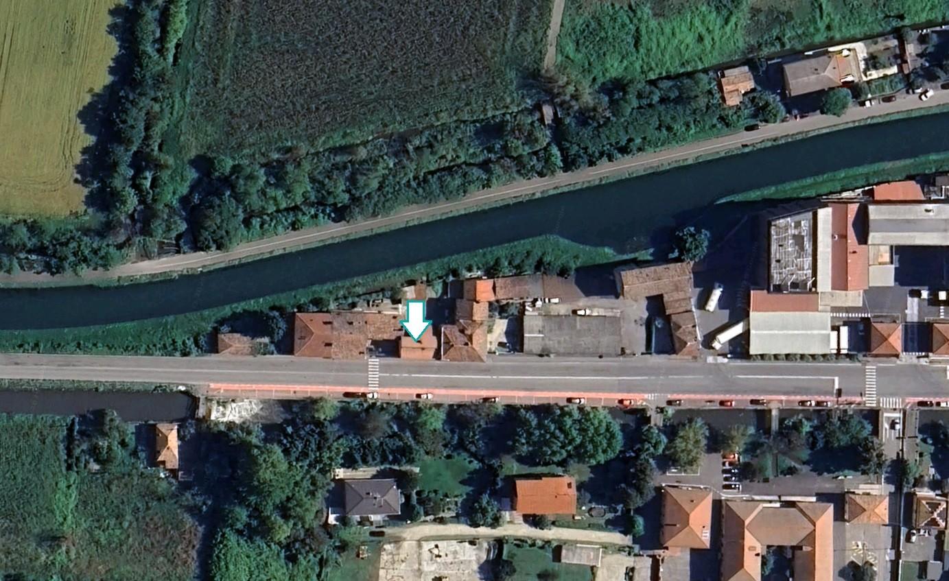 Negozio da ristrutturare a Certosa di Pavia