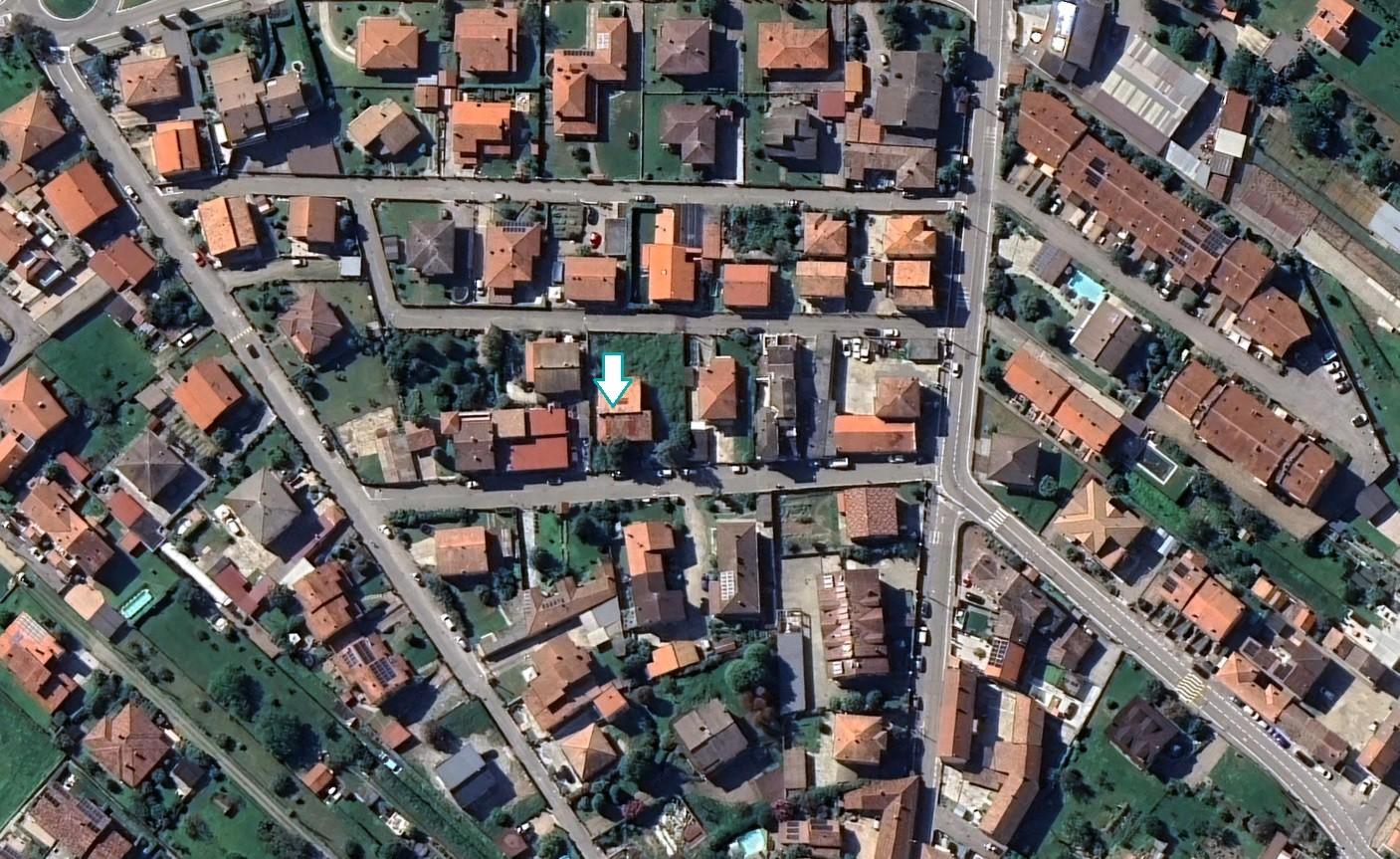 Villa da ristrutturare a Trivolzio