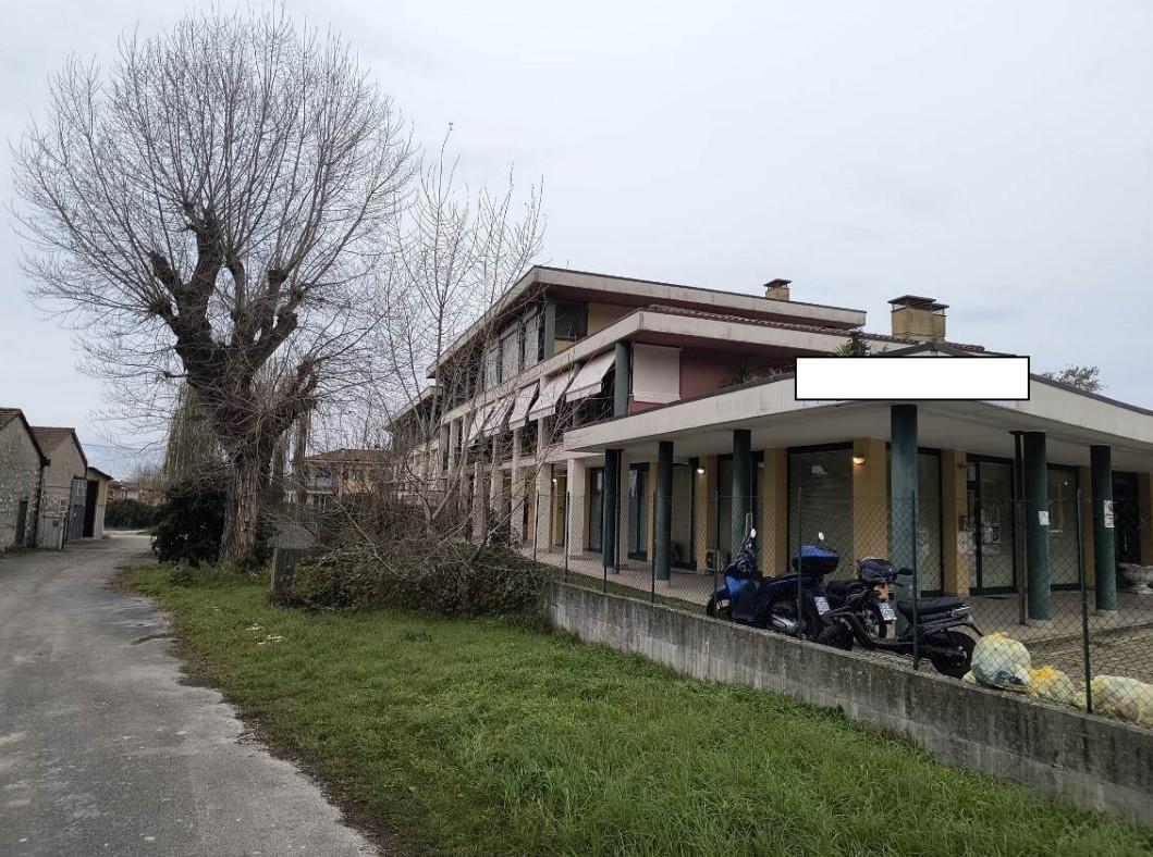 Quadrilocale in vendita a Pietrasanta