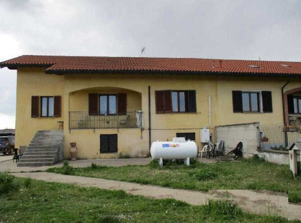 Quadrilocale in vendita a Ossona