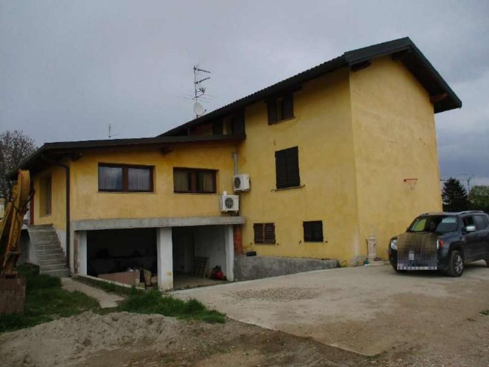 Quadrilocale in vendita a Ossona