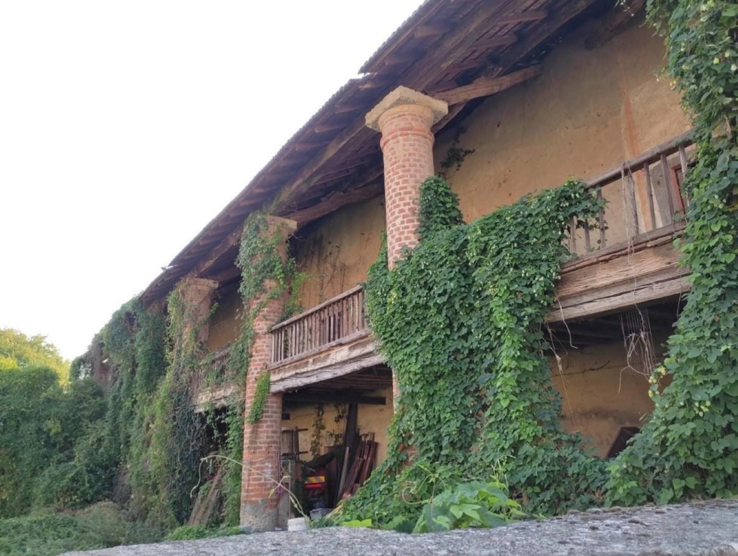 Appartamento in vendita a Vernate