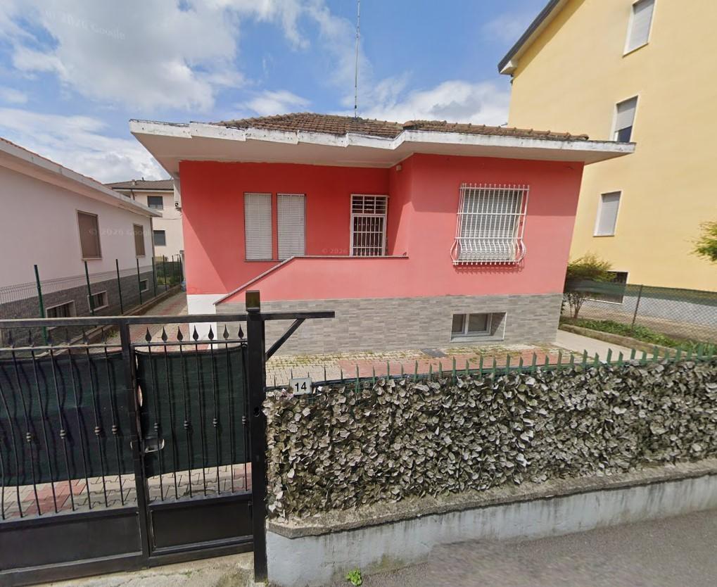 Villa con giardino a Vignate