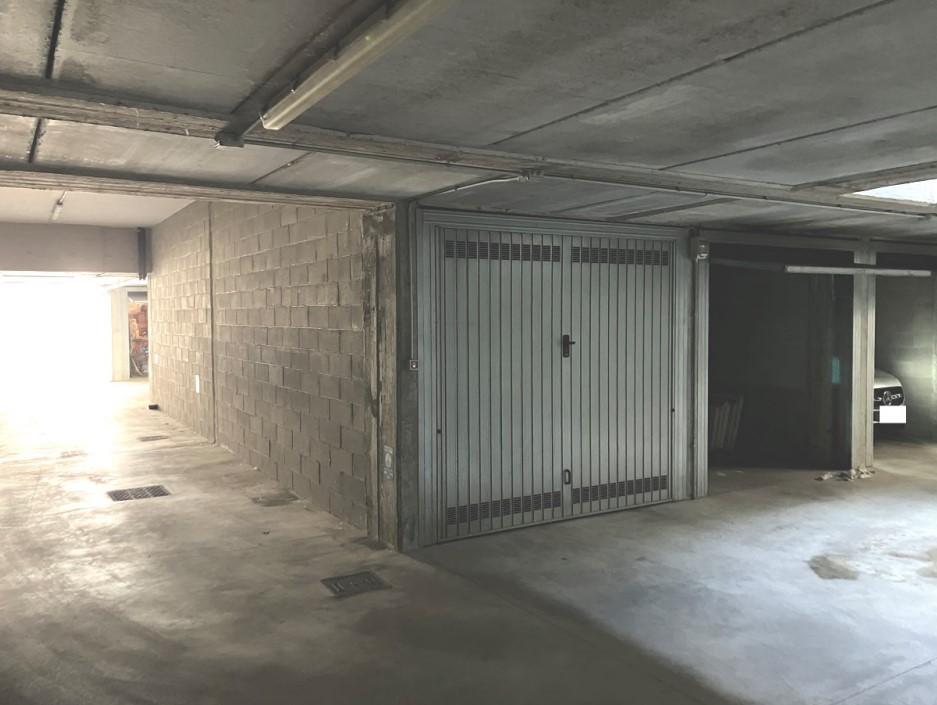 Box/Garage 14mq in vendita a Lissone