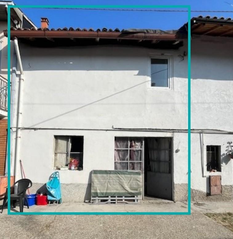 Quadrilocale da ristrutturare a Pieve Porto Morone