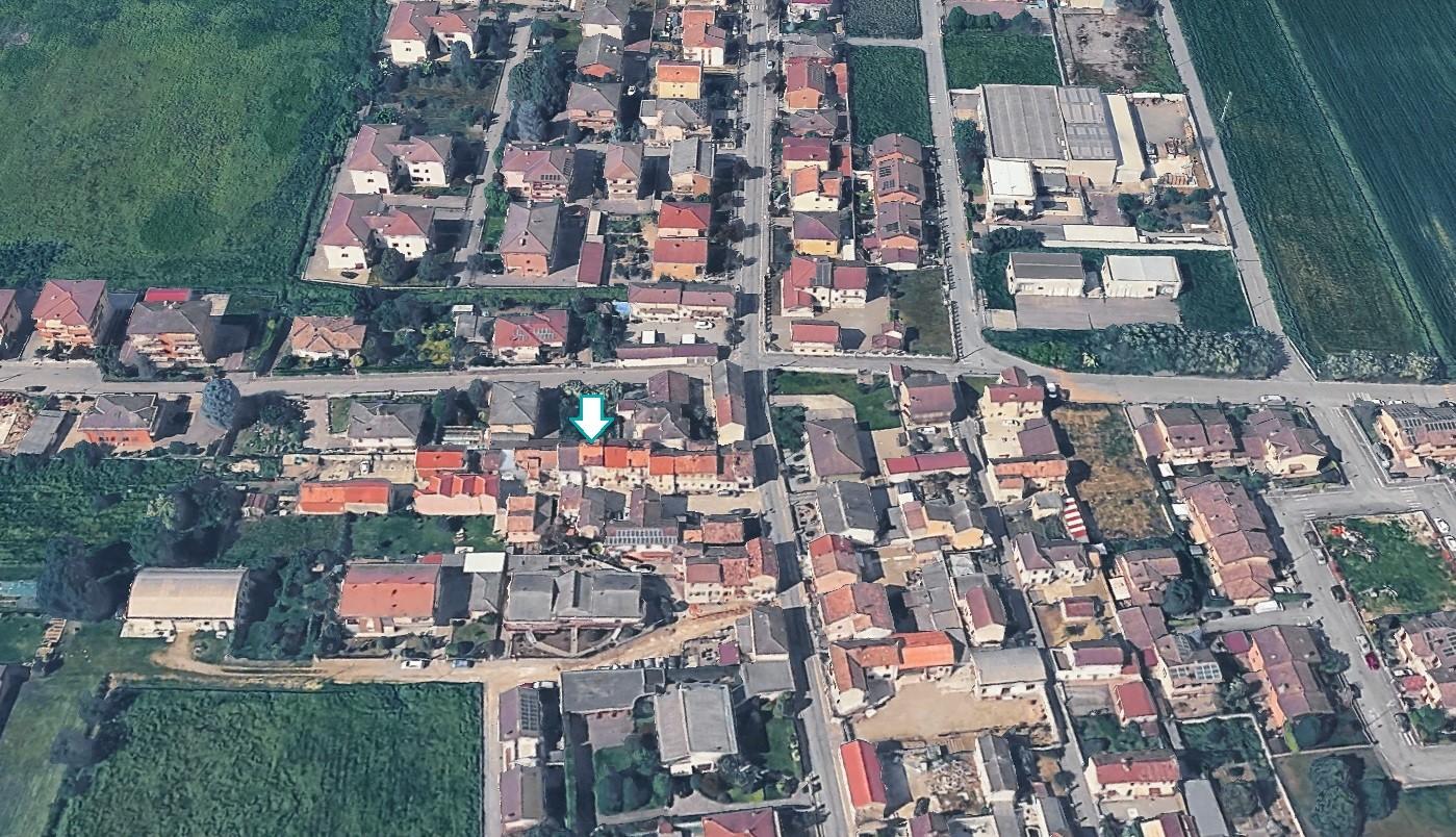 Trilocale da ristrutturare a Linarolo