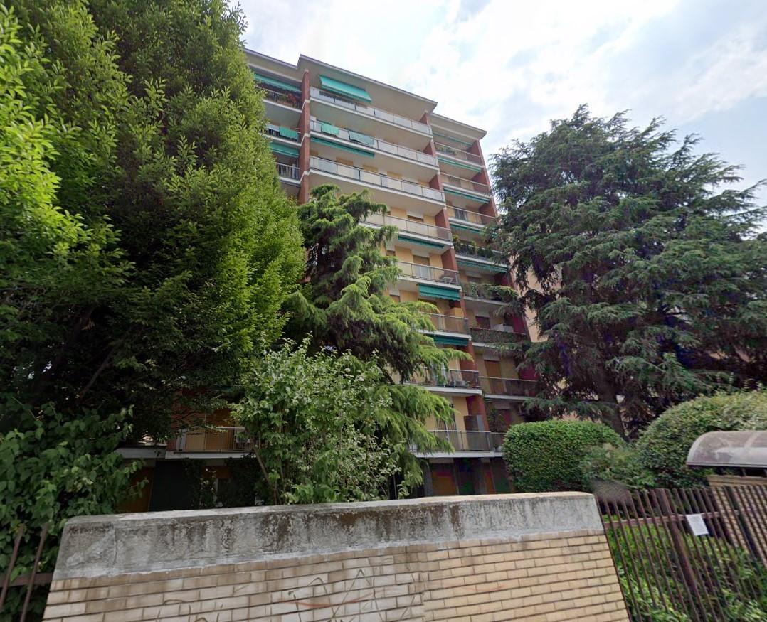 Trilocale in vendita a Desio